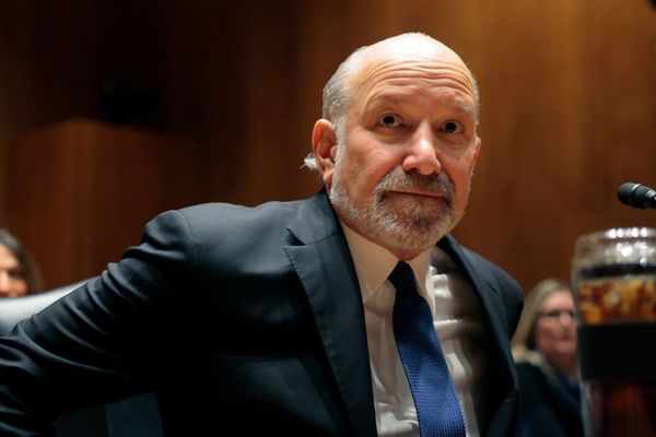 Epstein Links Prompt Haverford College to Reconsider Lutnick Library Naming Rights