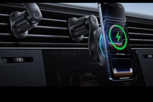 ESR OmniLock Review: A 25W Qi2.2 Car Charger That Demands Real Power