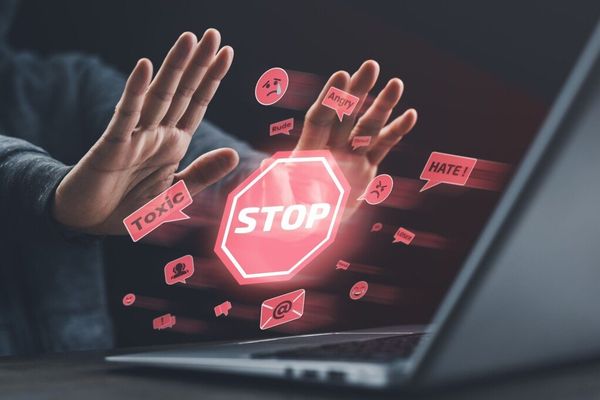 EU Moderation Appeals Body Finds Social Platforms Fail to Remove Hate Speech and Obstruct Review
