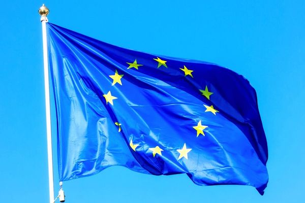 EU Moves to Mandate Removal of High-Risk Vendors in Critical Infrastructure Overhaul