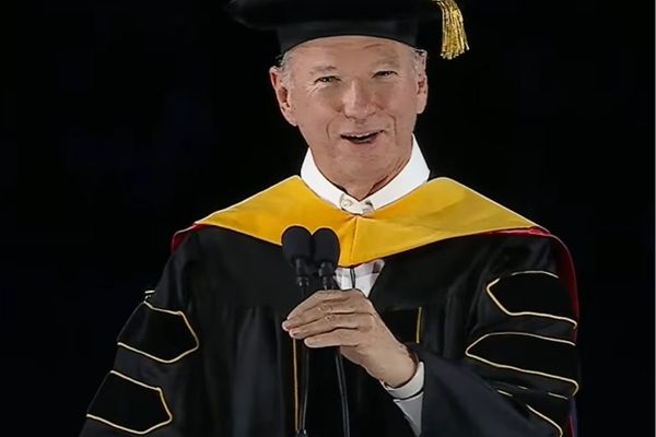 Ex-Google CEO Booed at University of Arizona Over AI Remarks