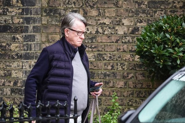 Ex-U.K. Ambassador Arrested in Epstein Probe Raises Diplomatic Scrutiny