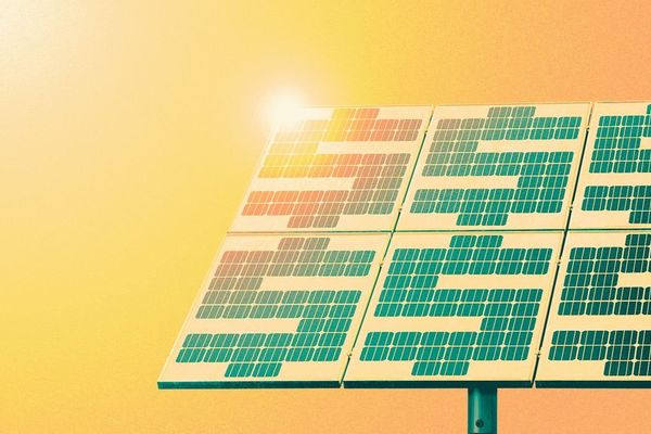Clean Energy Investment Surges: Global Deals Poised for Record-Breaking Year