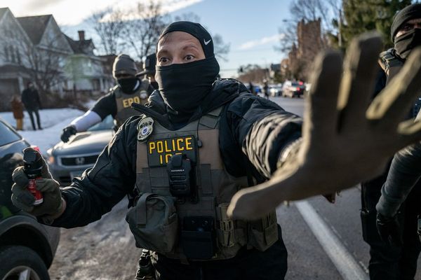 Federal Judge Restricts ICE Tactics Against Minnesota Protesters