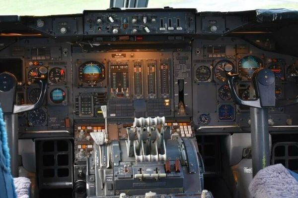 Feds Unknowingly Expose Sensitive Pilot Conversations Through Spectrogram Release