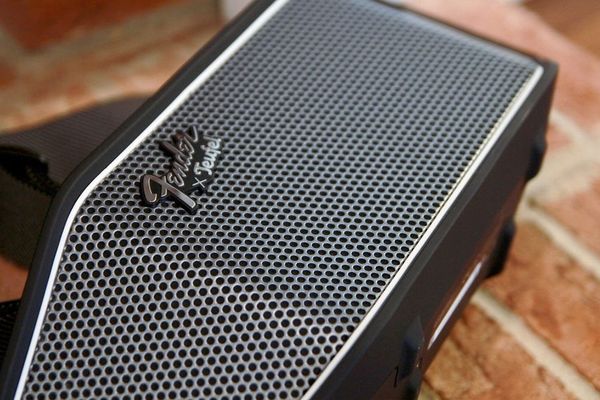 Fender Rockster Cross: The Guitar Amp-Inspired Bluetooth Speaker That Outshines Bose and Sony
