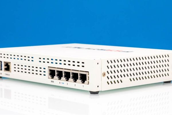 Fortinet FortiGate FG-40F Review: Enterprise Firewall Performance Analysis