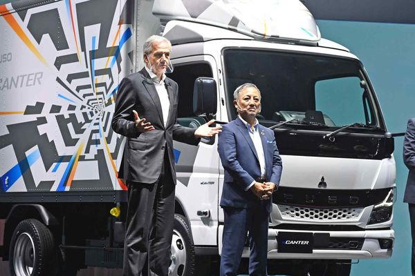 Foxconn and Mitsubishi Fuso to jointly manufacture EV buses in Japan - Nikkei Asia