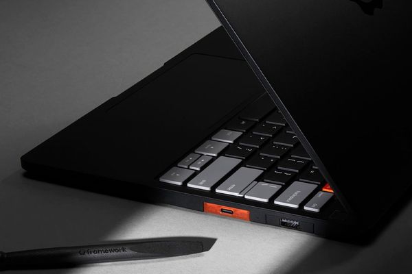 Framework Laptop 13 Pro Slips to Late Summer: A Touchpad Grounding Bug and a Display Firmware Fix, Not the DRAM Crunch