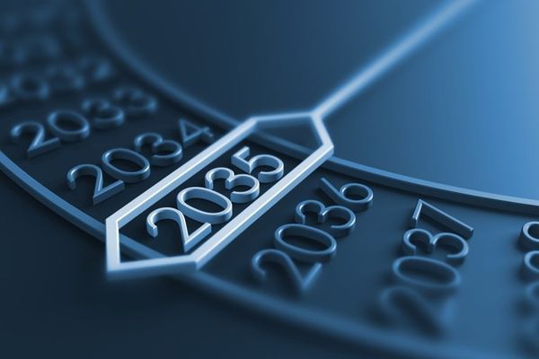 Fujitsu's Mainframe Sunset: Privacy Implications of Quantum and AI Transition