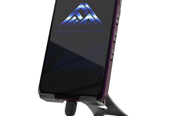 FuriLabs Convergence Hub Turns FLX1 Smartphones into Desktop Computers