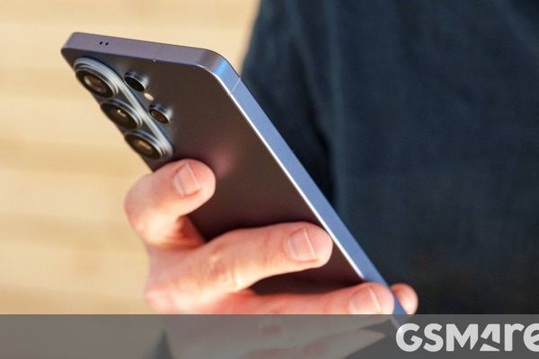 Galaxy S26 Series April Update Expands to Global Markets with Security Fixes