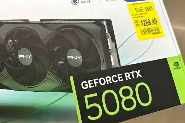 Walmart's Secret Weapon: How Clearance Aisles Are Beating the AI-Driven GPU Shortage