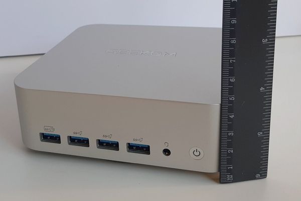 GEEKOM A9 Max Review: Mini PC with AMD Ryzen AI 9 HX 370