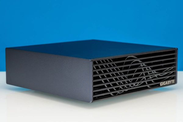 Gigabyte AI TOP ATOM NVIDIA GB10 Review: A Neat Little Box