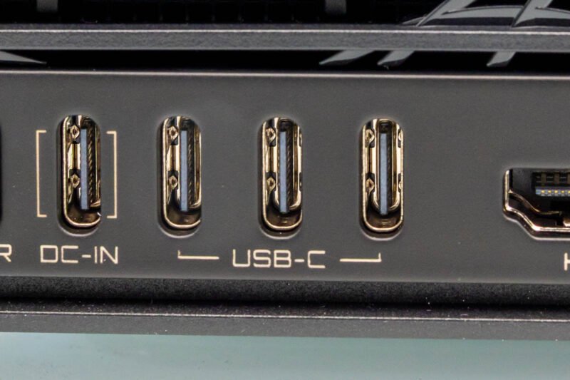 Gigabyte AI TOP ATOM NVIDIA GB10 USB 3.2 Type C Ports 1