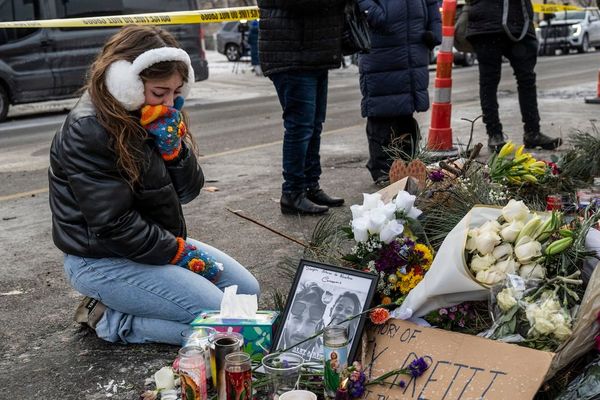 GOP fractures grow as Minnesota shootings erode immigration crackdown support