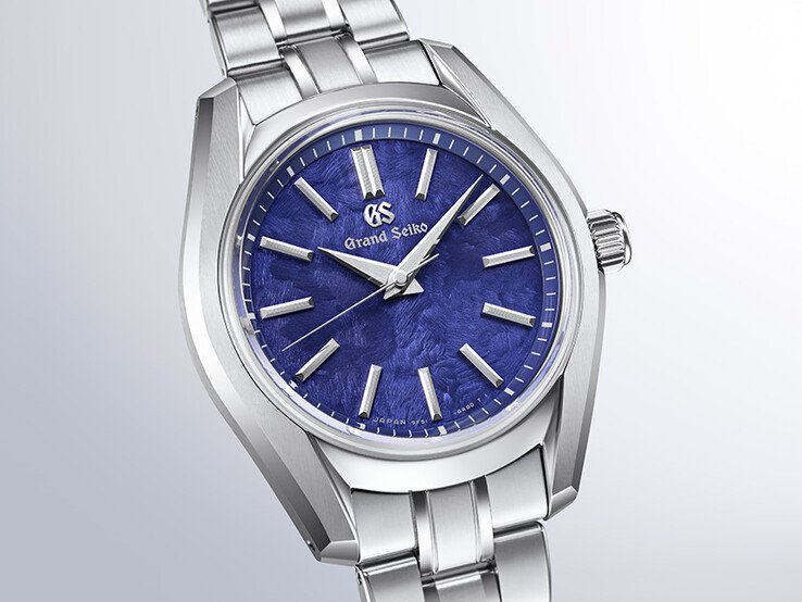 Grand Seiko's new compact watches announced with cherry blossom motifs on dial - Notebookcheck News