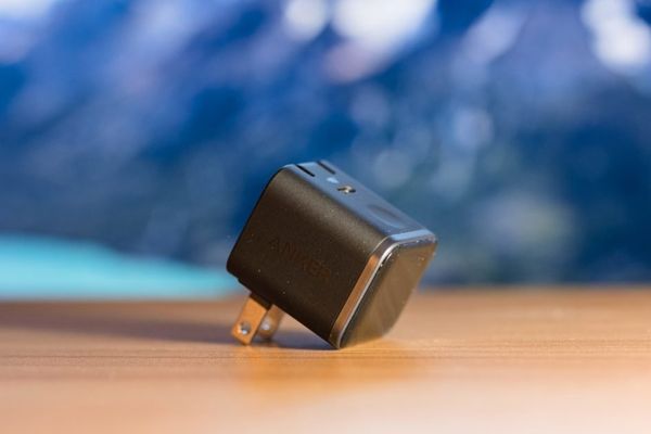 Anker's 45W Nano Charger with Smart Display Now Available, Featuring Compact Design and Battery Care Mode