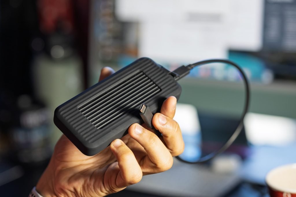 Hands-on: HyperDrive Next enclosure for Mac offers 80Gbps speeds for SSDs, more - 9to5Mac