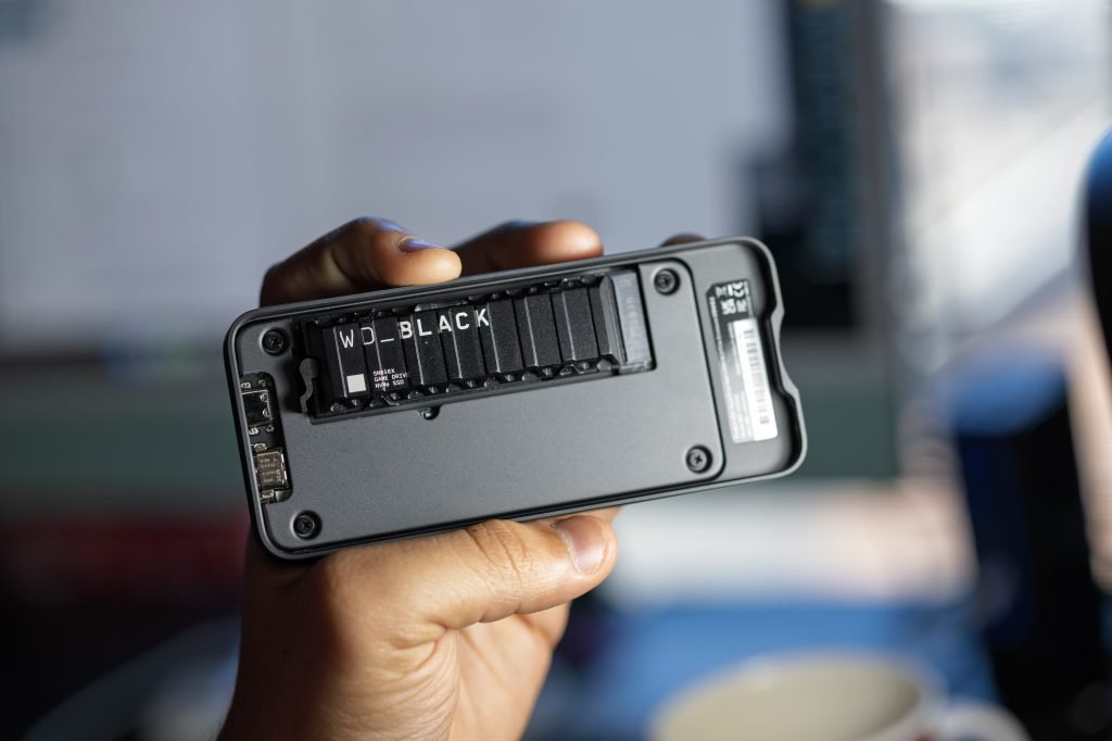 Hands-on: HyperDrive Next enclosure for Mac offers 80Gbps speeds for SSDs, more - 9to5Mac