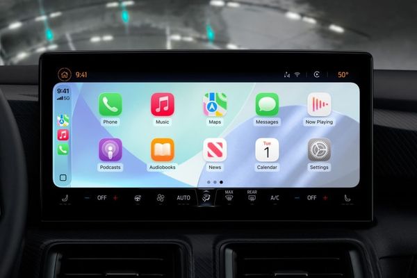 Three CarPlay Features That Make Driving More Convenient