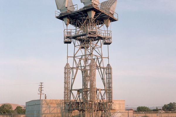 The Forgotten Skyway: How AT&T's Long Lines Network Connected America