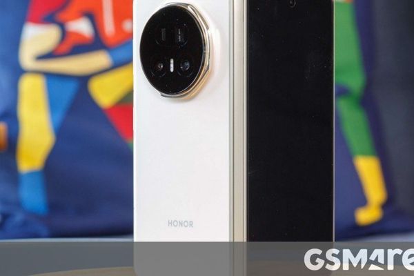 Honor Joins the Wide Foldable Race with New 4:3 Aspect Ratio Device