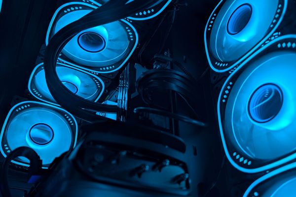 Positive vs. Negative PC Airflow: Which Pressure Setup Is Right For Your Build?