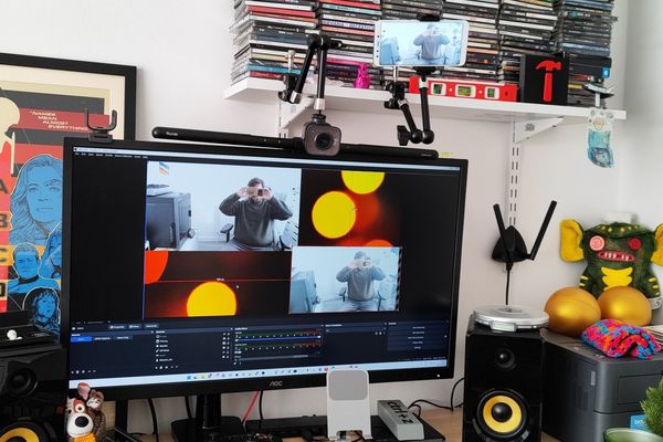 How to Turn Your Old Android Phone Into a Webcam with Camo Studio
