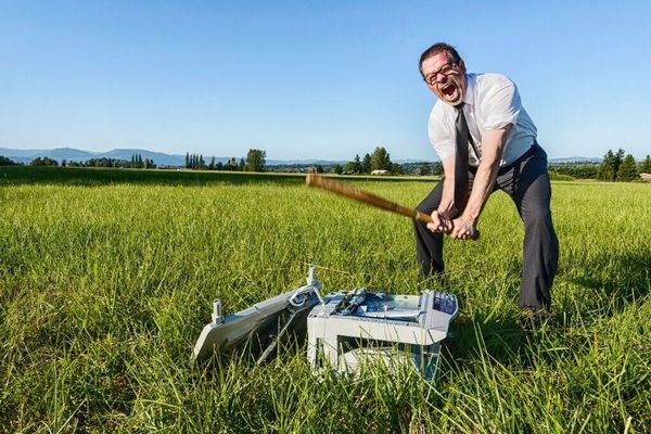 HP Firmware Update Leaves Older OfficeJets Offline, Customers Question End‑of‑Life Policy