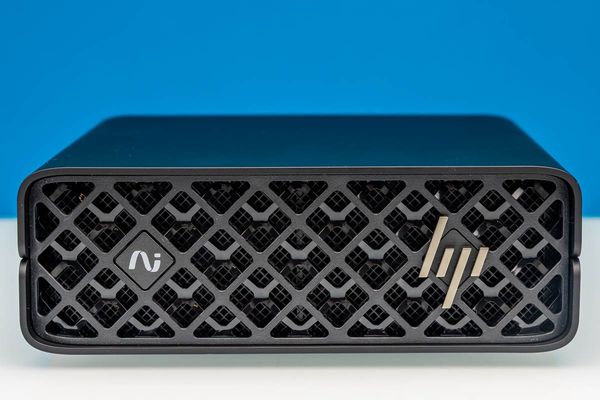 HP ZGX Nano G1n Review: The Corporate Take on NVIDIA's GB10 AI Workstation