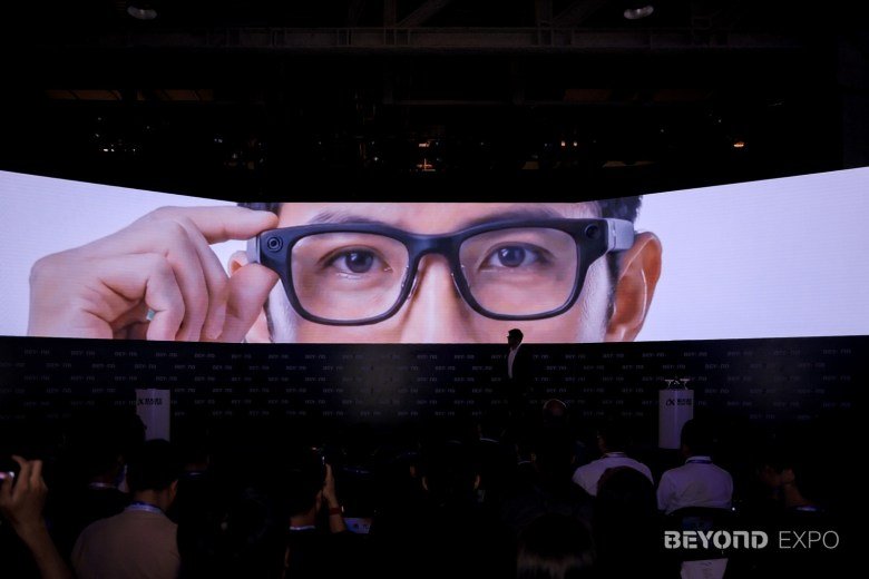 iFlytek launches 40g AI glasses with GlassClaw AI agent and advanced noise recognition · TechNode