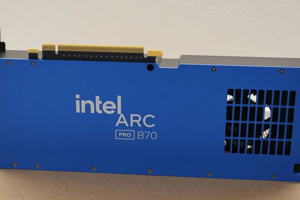 Intel Arc Pro B70 Linux Benchmarks: AI, Compute, and Graphics Performance Tested