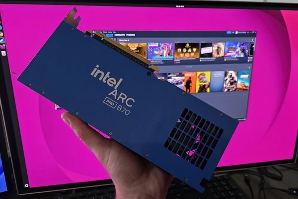 Intel Arc Pro B70 (BMG‑G31) Linux Gaming Performance Unpacked