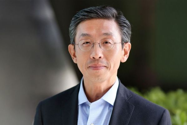 Intel Hires Samsung Foundry Veteran Shawn Han to Lead Customer Acquisition Push