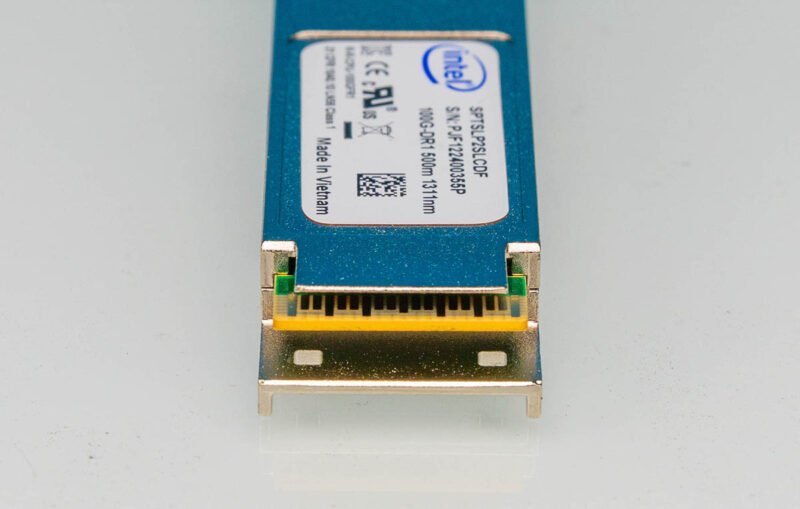 Intel SPTSLP2SLCDF 100G DR1 500m 1311nm QSFP28 Module 4