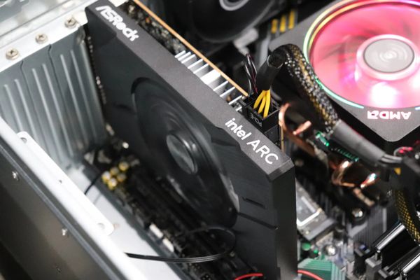 Intel Xe Driver Gets Smarter About vRAM Memory Pressure in Linux 7.1