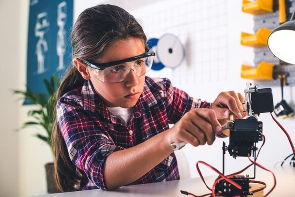 Closing the Gender Gap in STEM: How Women's Leadership Drives Innovation