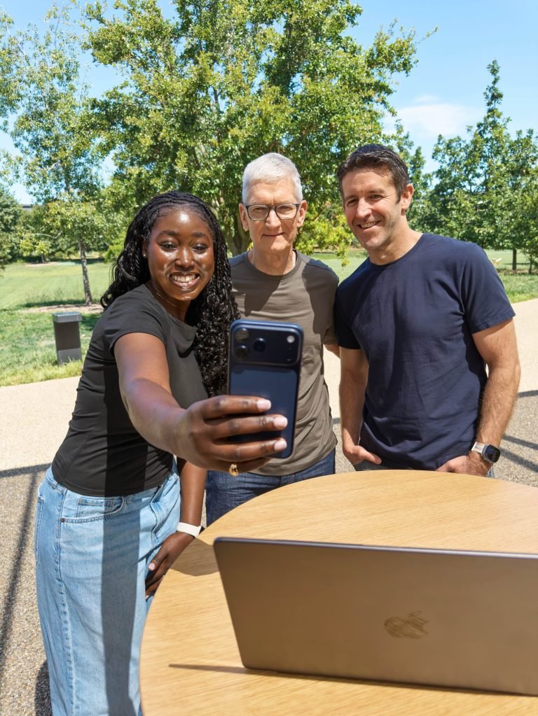 Interview: Swift Student Challenge winners talk app inspiration, presenting to Tim Cook and John Ternus, more - 9to5Mac