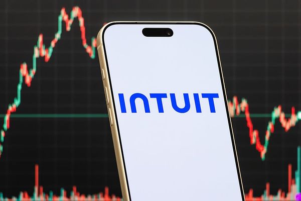 Intuit Cuts 3,000 Jobs to Double Down on AI Strategy Amid Industry Shift