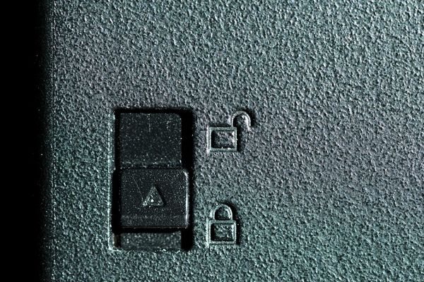 The Hidden Performance Killer: Split Locks and Modern CPU Architecture