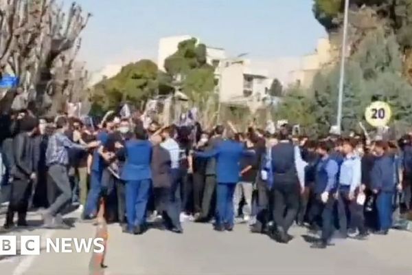 Iranian Tech Students Spark Renewed Protests Amid Nuclear Tensions