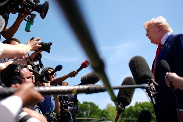 Trump Administration Targets Media Over Iran War Coverage as FCC Threatens Broadcasters