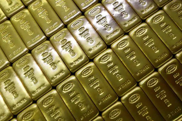 Japan’s Gold Exports Top $25 bn in FY2025 Amid Rising Prices and Geopolitical Tensions