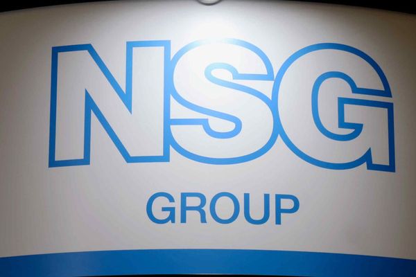 Nippon Sheet Glass Seeks $1.9B Rescue Package as Delisting Looms