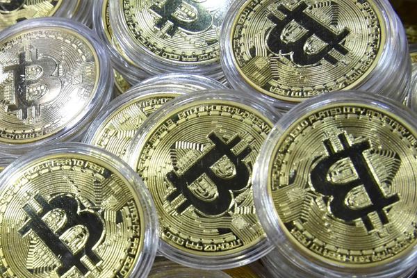 Japan's Financial Giants Enter Crypto Investment Market with In-House Products