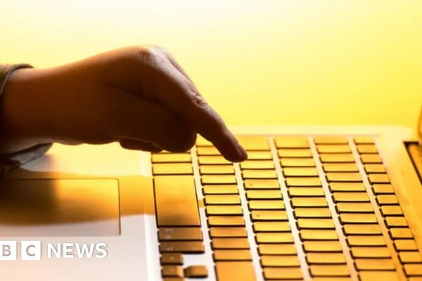 Key-Jamming Scandal: How a Police Force's Remote Work Monitoring Exposed Wider Tech Vulnerabilities