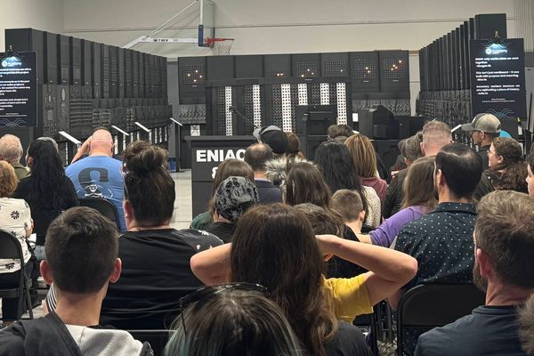 Students Build Full-Scale ENIAC Replica with Cardboard and Hot Glue