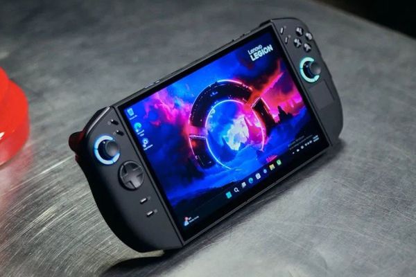 Lenovo Legion Go 2 Price Soars to $2,000 Amid Memory Crisis